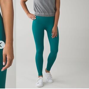 Lululemon Zone In Tight in Forage Teal
